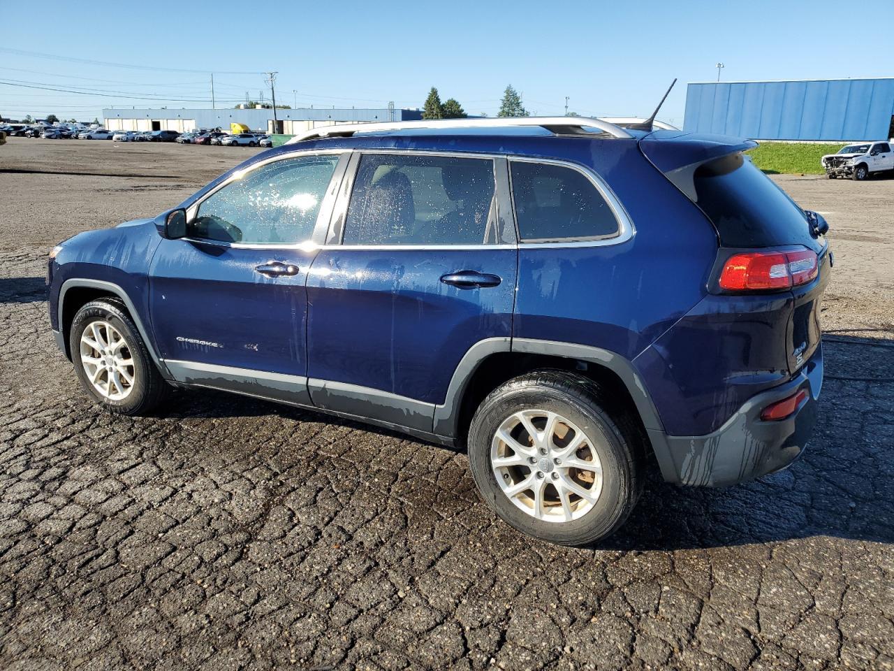 Image 2 of 2014 JEEP CHEROKEE LATITUDE 2014 with VIN 1C4PJMCB1EW223541