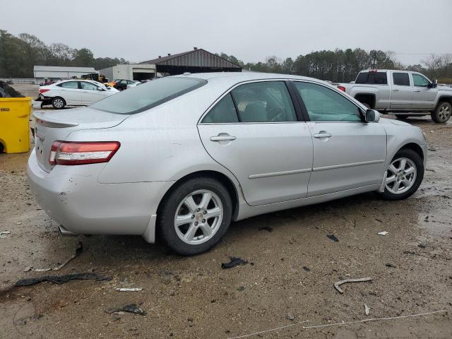 Obraz 3 z 2010 TOYOTA CAMRY BASE 2010 z VIN 4T1BF3EK8AU030288