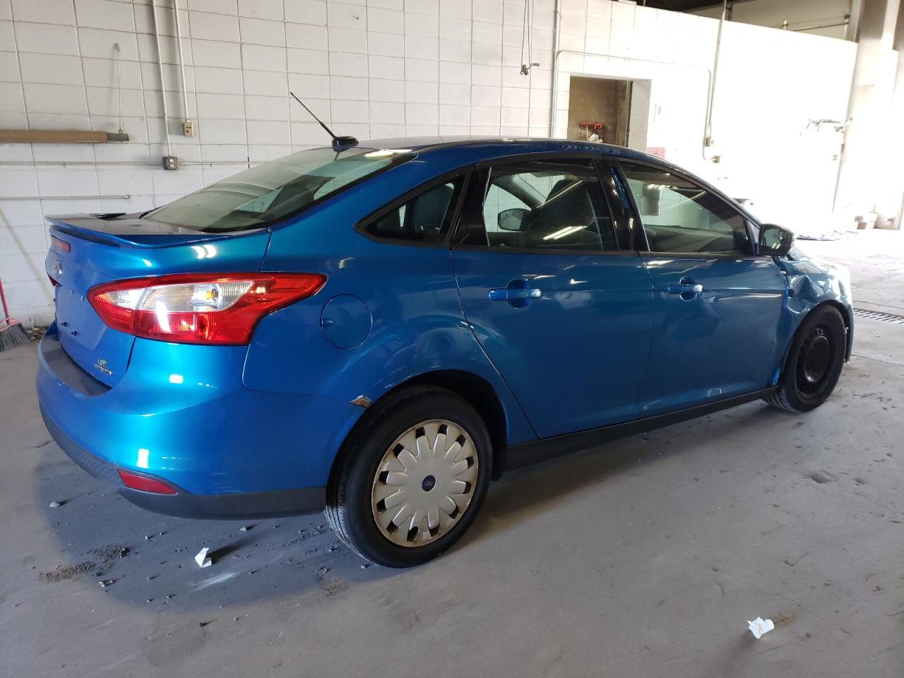 Image 3 of 2013 FORD FOCUS SE 2013 with VIN 1FADP3F26DL340240