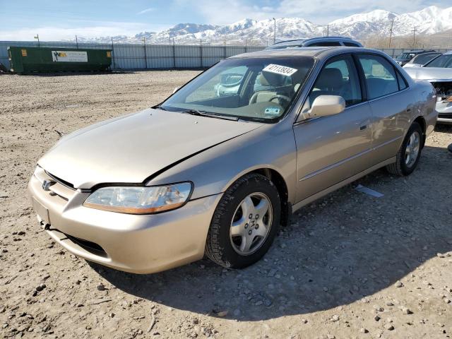 Изображение 1 2000 HONDA ACCORD EX 2000 с VIN 1HGCG1659YA086756
