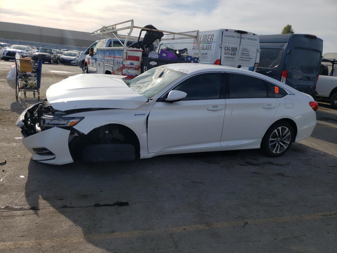 Obraz 1 z 2019 HONDA ACCORD HYBRID 2019 z VIN 1HGCV3F15KA007136