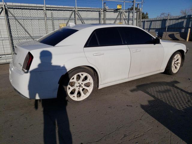 Изображение 3 2015 CHRYSLER 300 S 2015 с VIN 2C3CCABGXFH921994