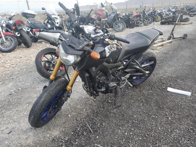 Obraz 2 z 2014 YAMAHA FZ09  2014 z VIN JYARN33E4EA000551