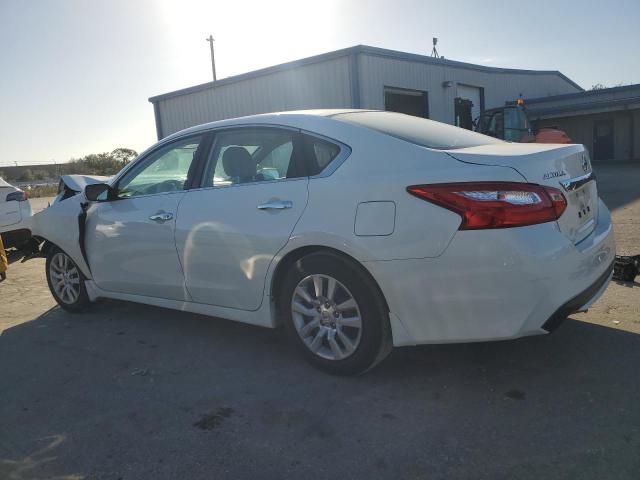 Image 2 of 2017 NISSAN ALTIMA 2.5 2017 with VIN 1N4AL3AP2HN348623