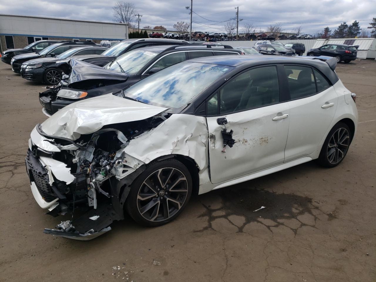 Obraz 1 z 2020 TOYOTA COROLLA XSE 2020 z VIN JTNA4RBE8L3096562