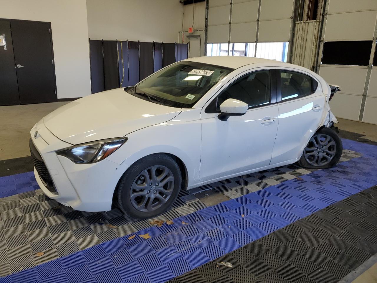 Изображение 2019 TOYOTA YARIS L 2019