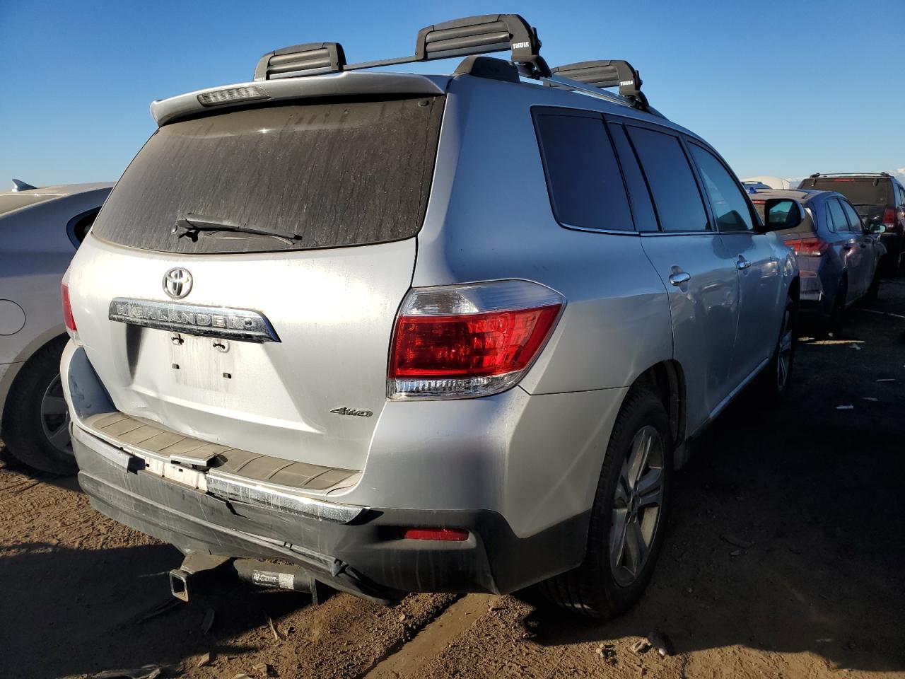 Image 3 of 2011 TOYOTA HIGHLANDER LIMITED 2011 with VIN 5TDDK3EH9BS071189