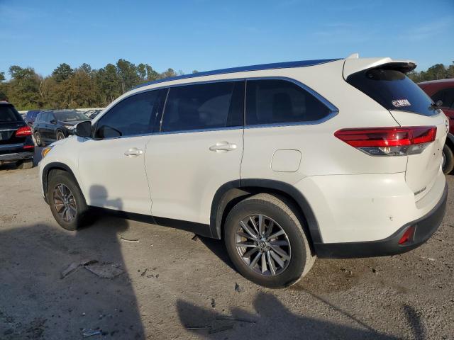 Obraz 2 z 2019 TOYOTA HIGHLANDER SE 2019 z VIN 5TDKZRFH4KS571491