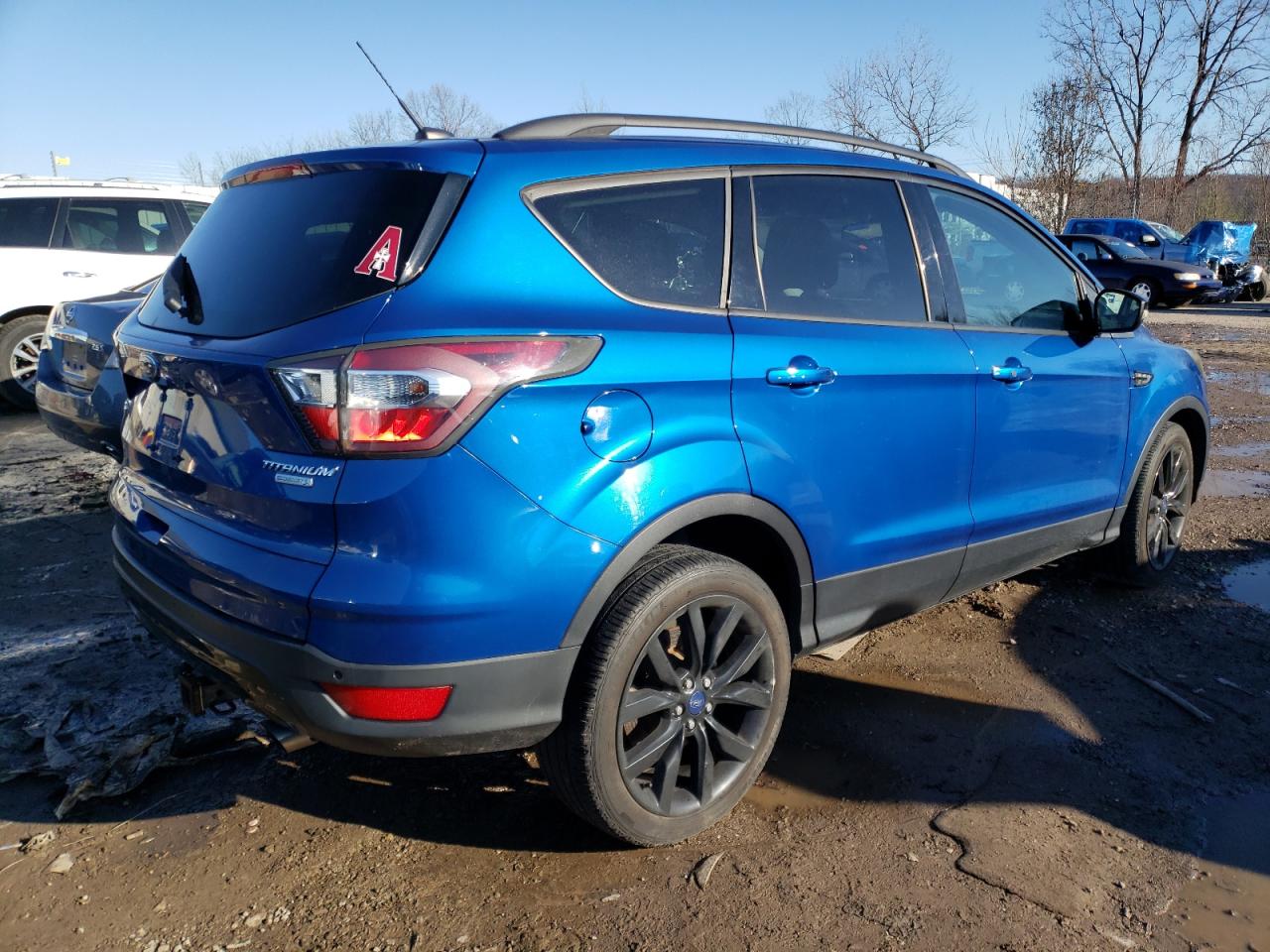 Изображение 3 2017 FORD ESCAPE TITANIUM 2017 с VIN 1FMCU0J99HUB40384