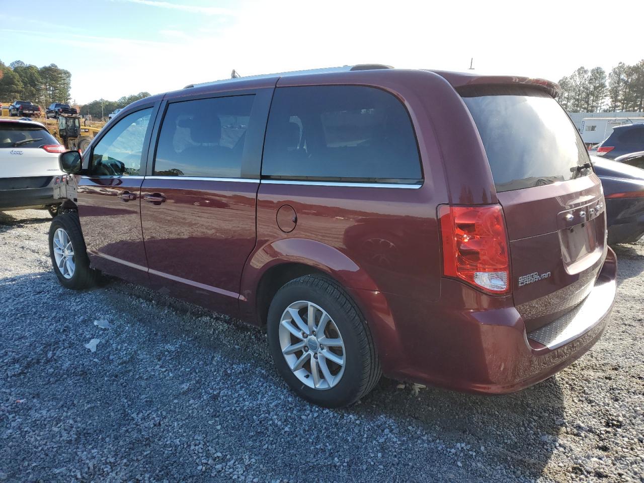 Image 2 of 2018 DODGE GRAND CARAVAN SXT 2018 with VIN 2C4RDGCG5JR242187
