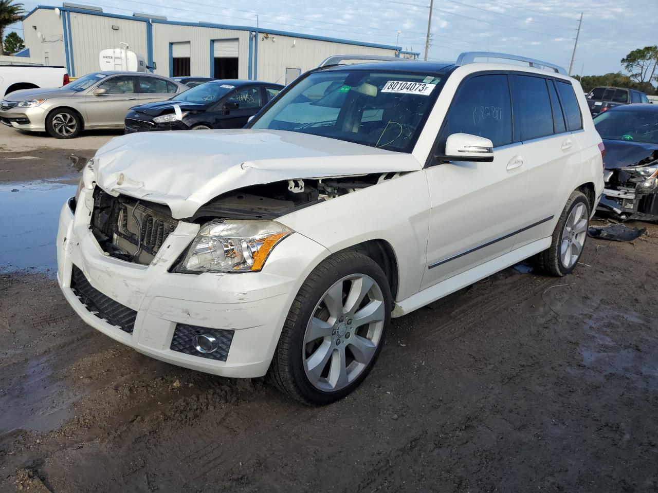 Image 1 of 2010 MERCEDES-BENZ GLK 350 4MATIC 2010 with VIN WDCGG8HB4AF367961