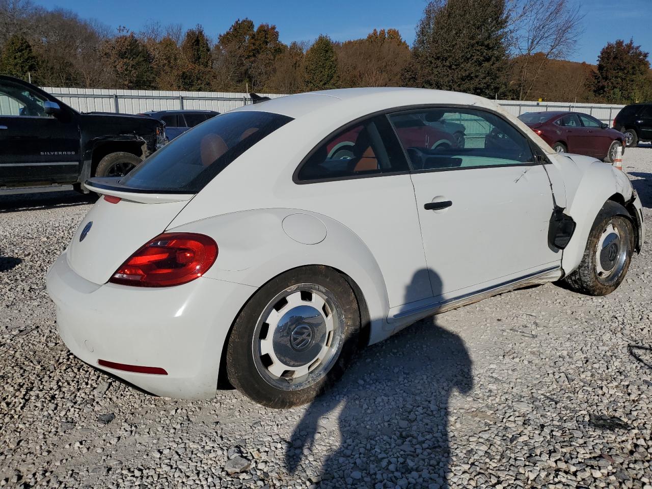 Image 3 of 2015 VOLKSWAGEN BEETLE 1.8T 2015 with VIN 3VWF17AT9FM653213