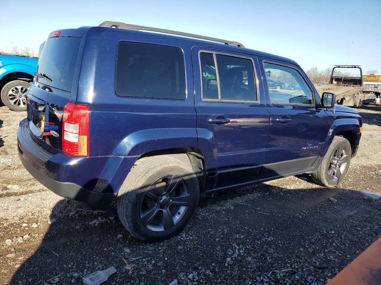 Obraz 3 z 2015 JEEP PATRIOT LATITUDE 2015 z VIN 1C4NJPFA7FD157666