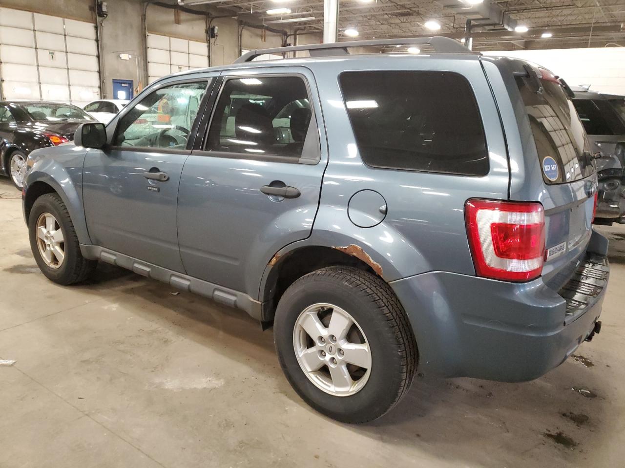 Image 2 of 2010 FORD ESCAPE XLT 2010 with VIN 1FMCU9DG5AKB90862