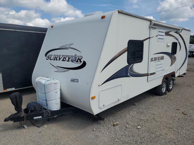 Изображение 2 2011 WILDWOOD SURVEYOR 2011 с VIN 4X4TSVZ26BL018572