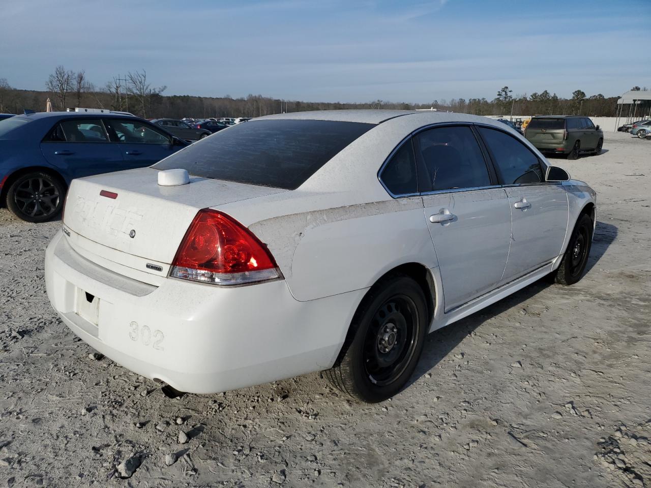 Image 3 of 2014 CHEVROLET IMPALA LIMITED POLICE 2014 with VIN 2G1WD5E34E1136974