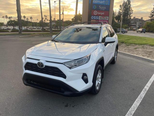 Image 2 of 2020 TOYOTA RAV4 XLE 2020 with VIN 2T3RWRFV9LW066219