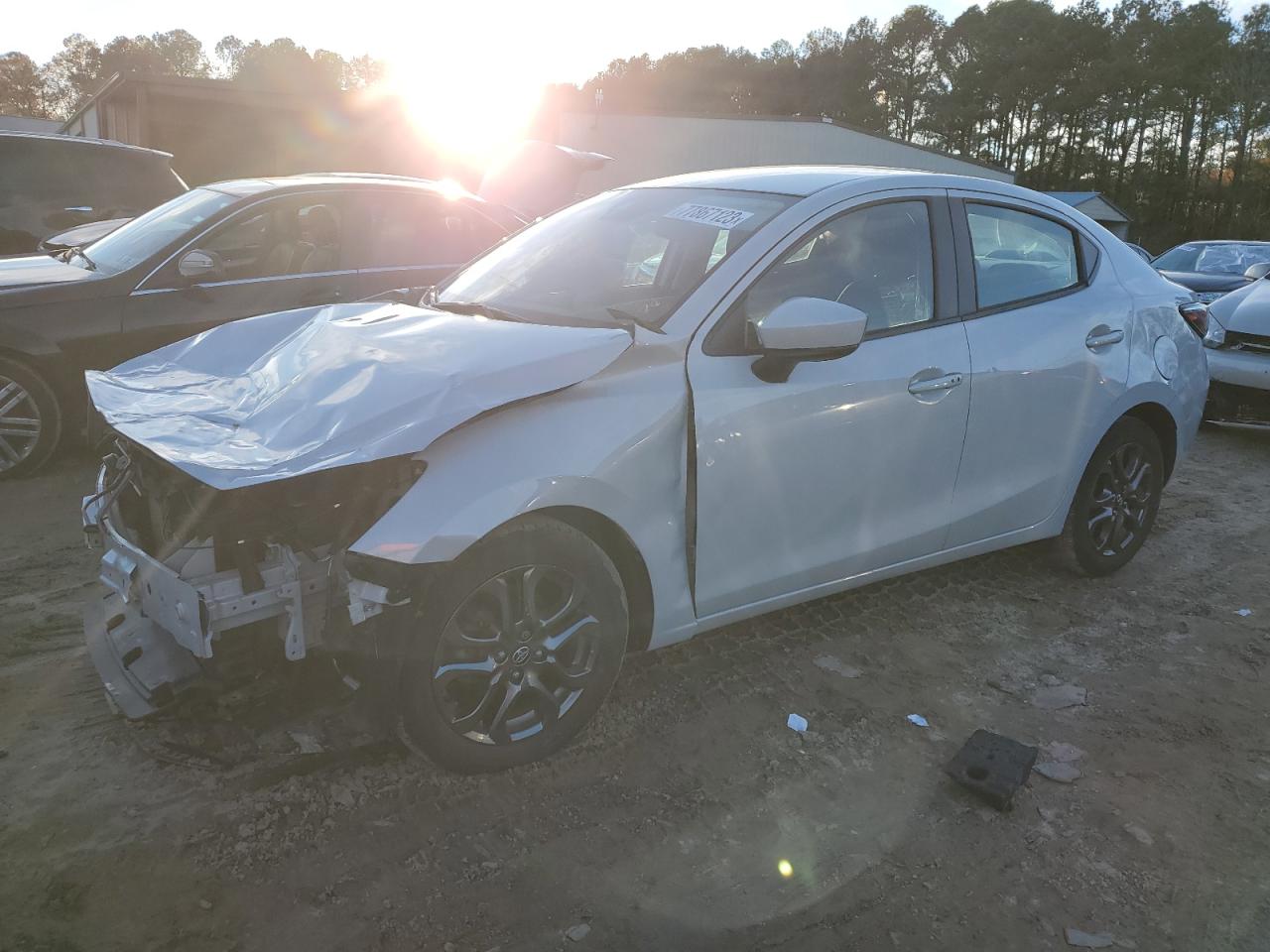 Изображение 2019 TOYOTA YARIS L 2019