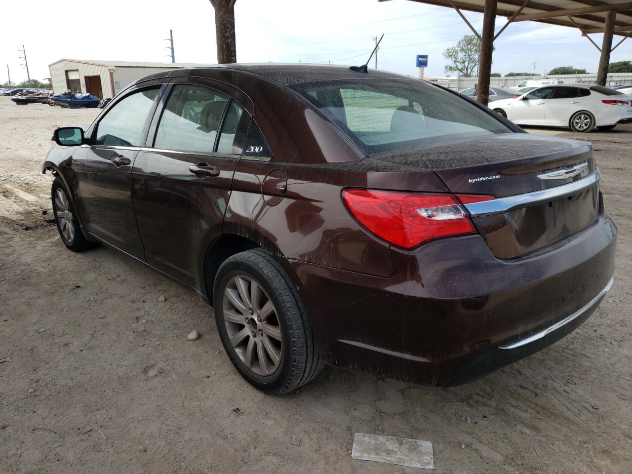 Изображение 2 2013 CHRYSLER 200 TOURING 2013 с VIN 1C3CCBBB1DN696332