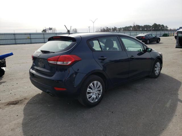 Obraz 3 z 2017 KIA FORTE LX 2017 z VIN KNAFK5A84H5676579