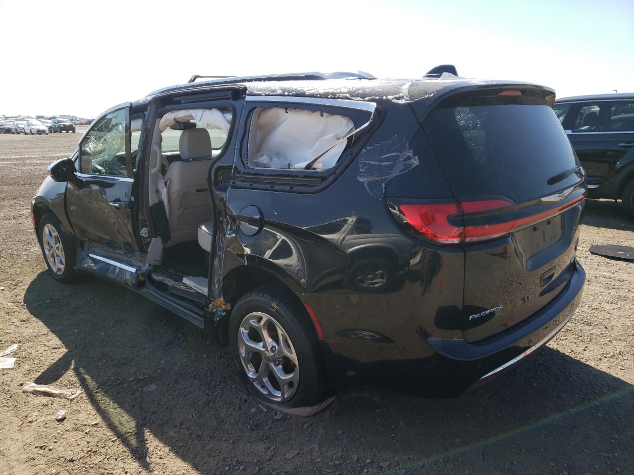 Изображение 2 2021 CHRYSLER PACIFICA LIMITED 2021 с VIN 2C4RC3GG6MR587853