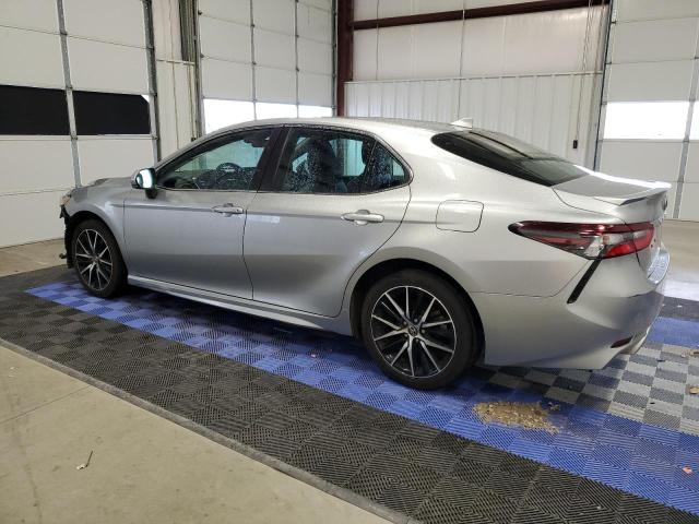 Image 2 of 2022 TOYOTA CAMRY SE 2022 with VIN 4T1G11AK1NU642854