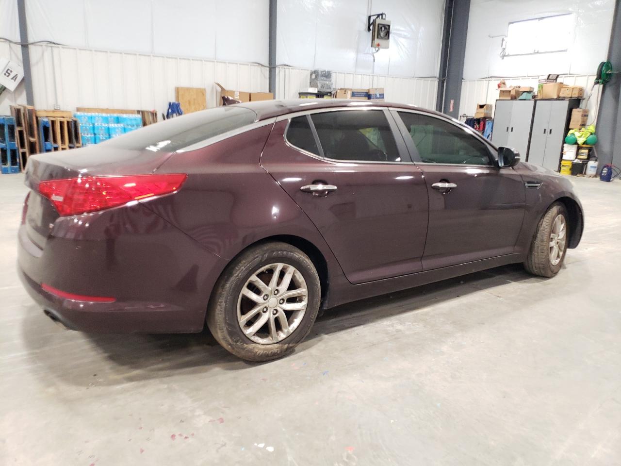 Изображение 3 2013 KIA OPTIMA LX 2013 с VIN 5XXGM4A73DG180679
