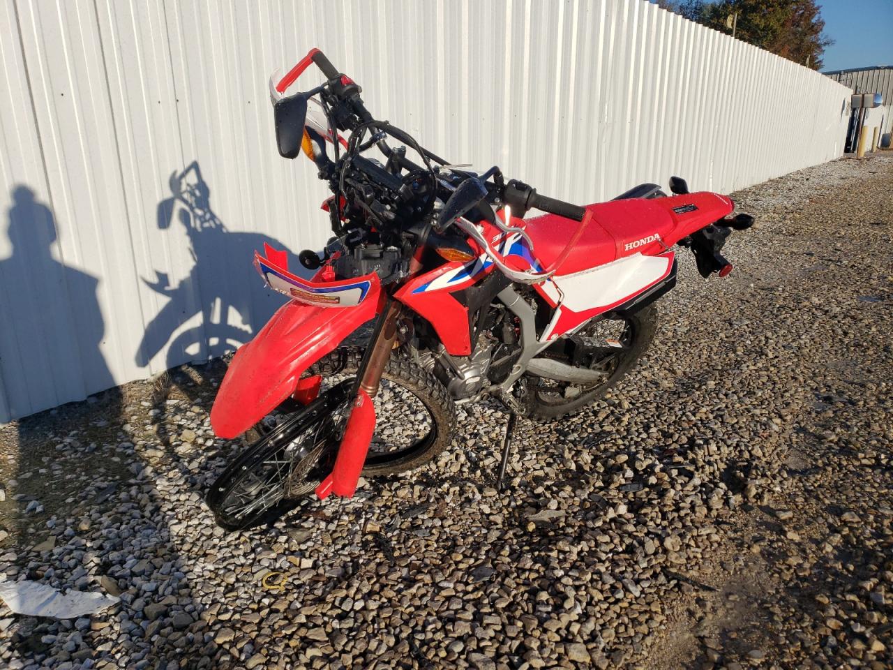 Obraz 2 z 2021 HONDA CRF300 LA 2021 z VIN MLHND1651M5001795