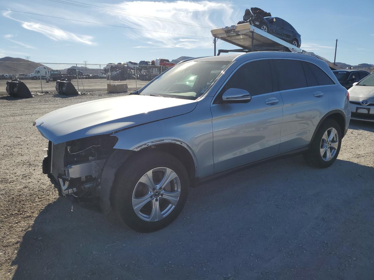 Image 1 of 2017 MERCEDES-BENZ GLC 300 2017 with VIN WDC0G4JB4HV012695