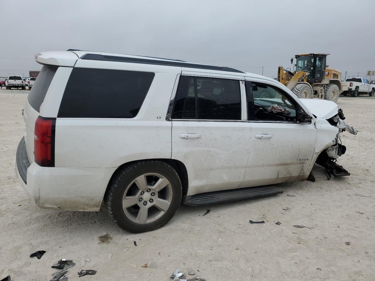 Obraz 3 z 2015 CHEVROLET TAHOE K1500 LT 2015 z VIN 1GNSKBKC1FR210351