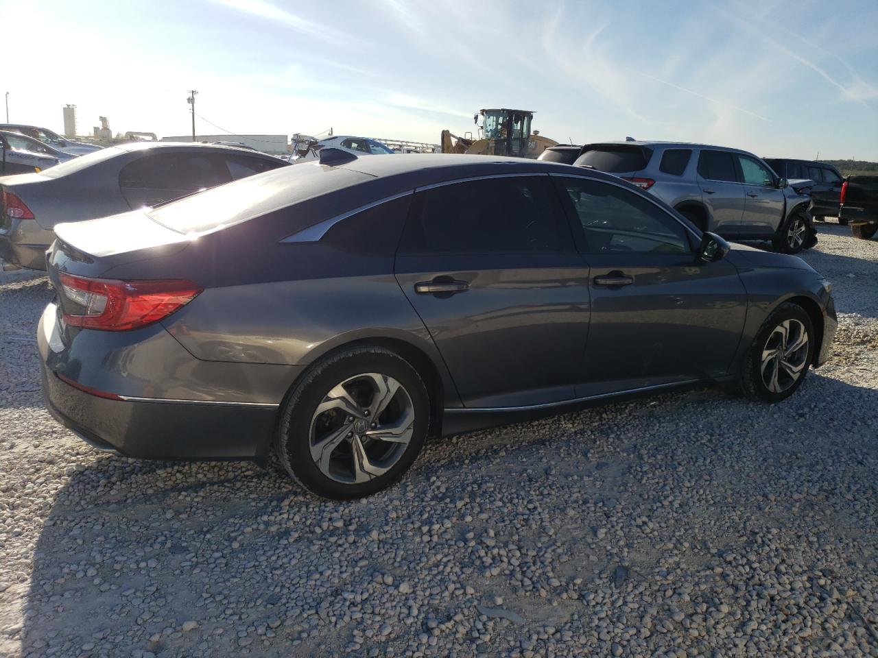Image 3 of 2018 HONDA ACCORD EX 2018 with VIN 1HGCV1F46JA087401