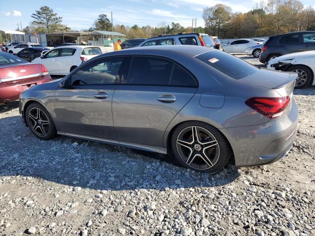 Obraz 2 z 2019 MERCEDES-BENZ A 220 2019 z VIN WDD3G4EB1KW002369