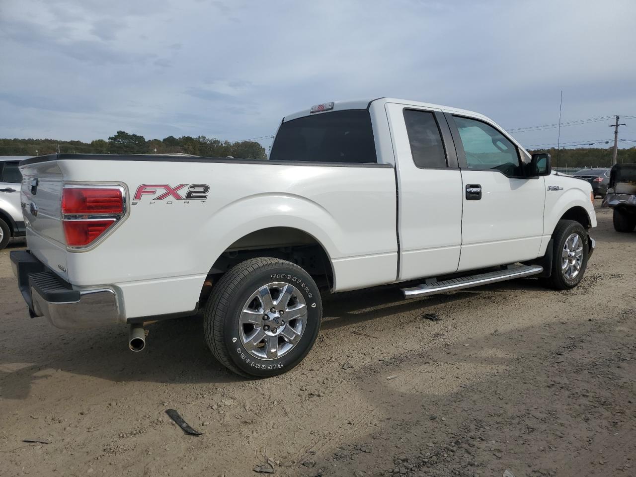 Image 3 of 2013 FORD F150 SUPER CAB 2013 with VIN 1FTEX1CM9DFD33581