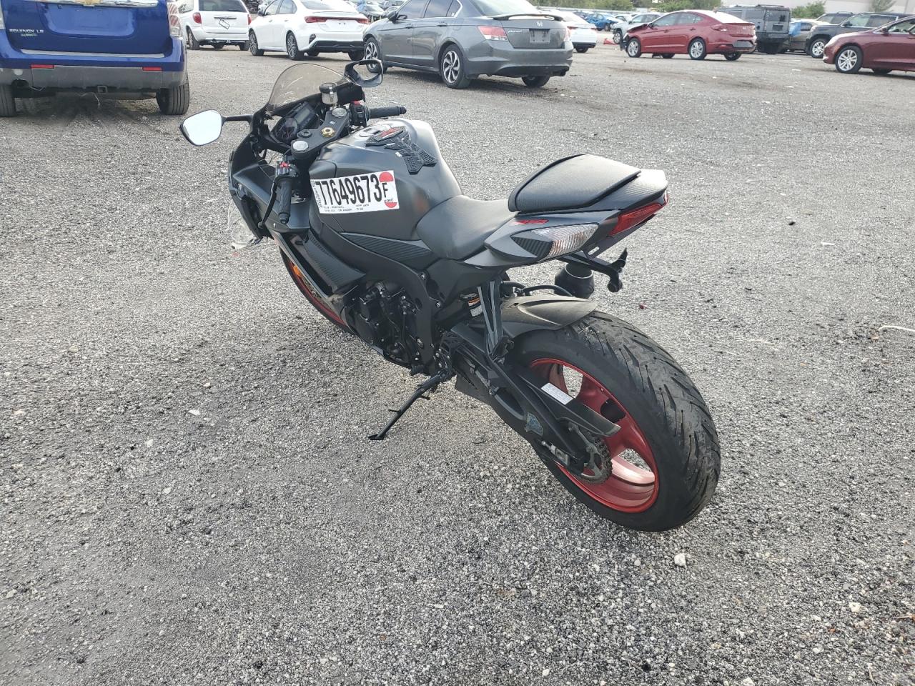 Изображение 3 2017 SUZUKI GSX-R600  2017 с VIN JS1GN7FA7H2100826
