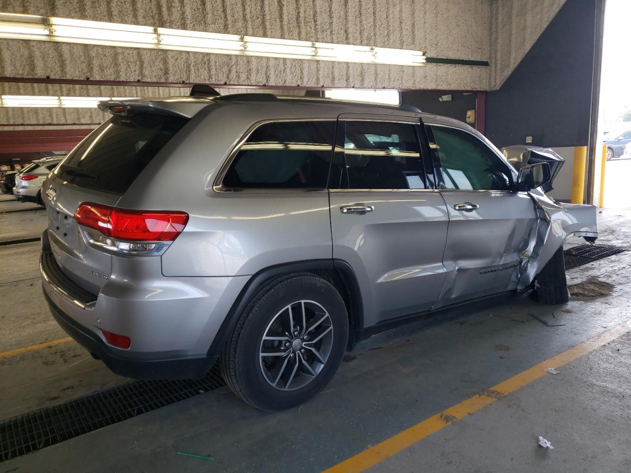 Obraz 3 z 2017 JEEP GRAND CHEROKEE LIMITED 2017 z VIN 1C4RJFBG8HC752556