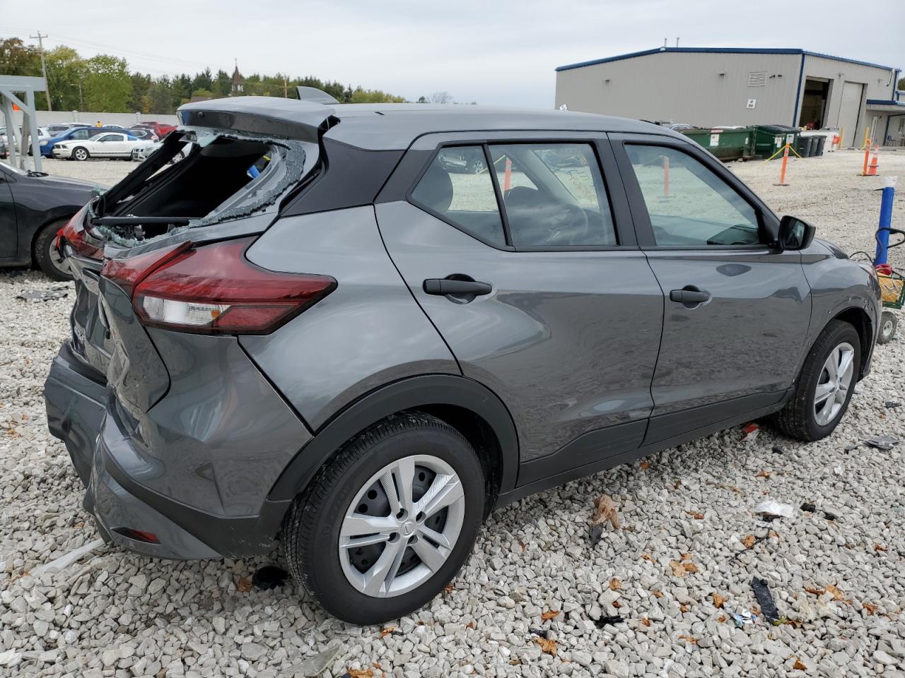 Изображение 3 2023 NISSAN KICKS S 2023 с VIN 3N1CP5BV8PL528769