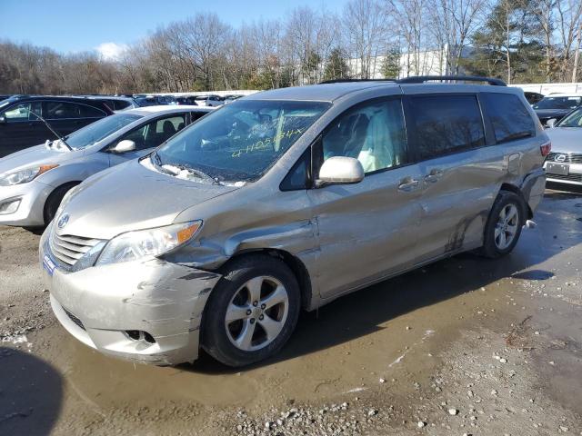 Obraz 1 z 2015 TOYOTA SIENNA LE 2015 z VIN 5TDKK3DC8FS538377