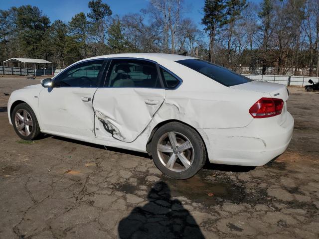 Image 2 of 2015 VOLKSWAGEN PASSAT S 2015 with VIN 1VWAT7A30FC095628