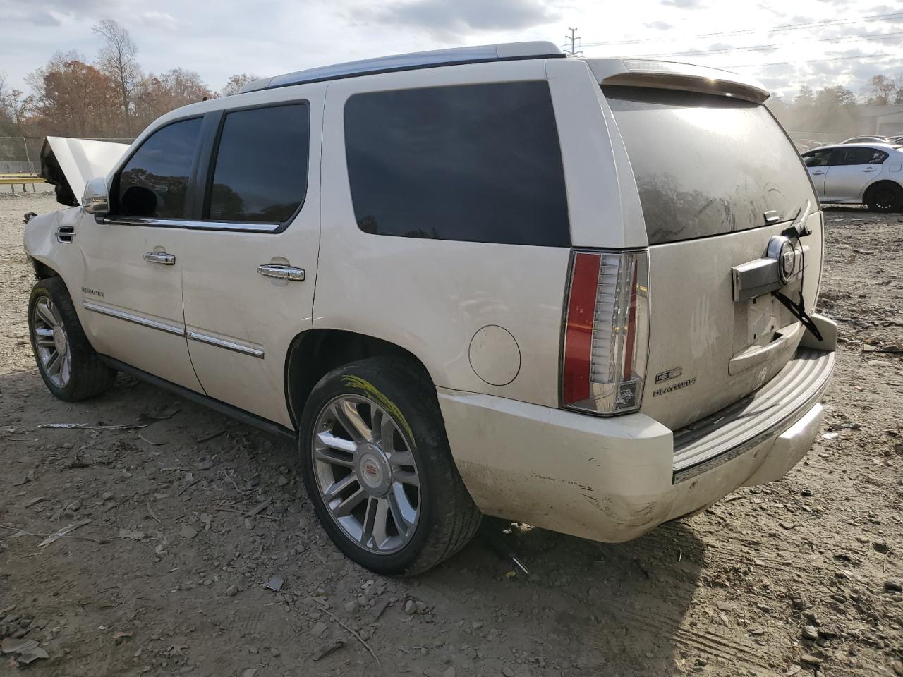 Obraz 2 z 2011 CADILLAC ESCALADE PLATINUM 2011 z VIN 1GYS4DEF1BR303945