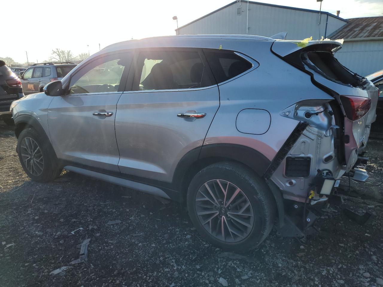 Image 2 of 2021 HYUNDAI TUCSON LIMITED 2021 with VIN KM8J3CAL2MU341268