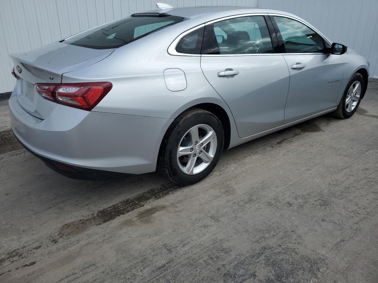 Image 3 of 2022 CHEVROLET MALIBU LT 2022 with VIN 1G1ZD5ST2NF176853
