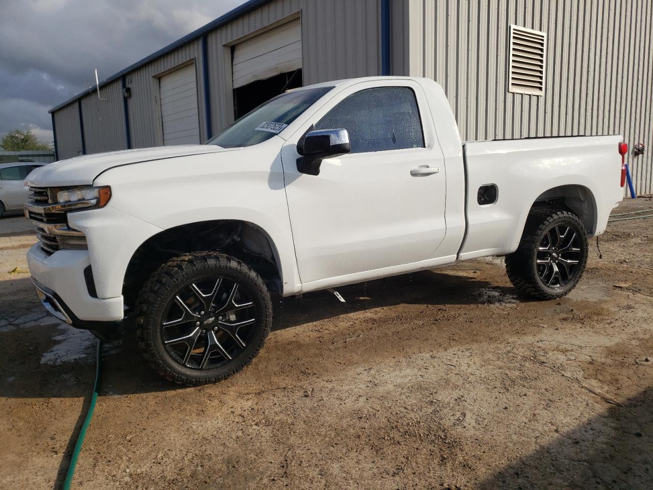 Изображение 1 2021 CHEVROLET SILVERADO C1500 2021 с VIN 3GCNWAEF3MG475697