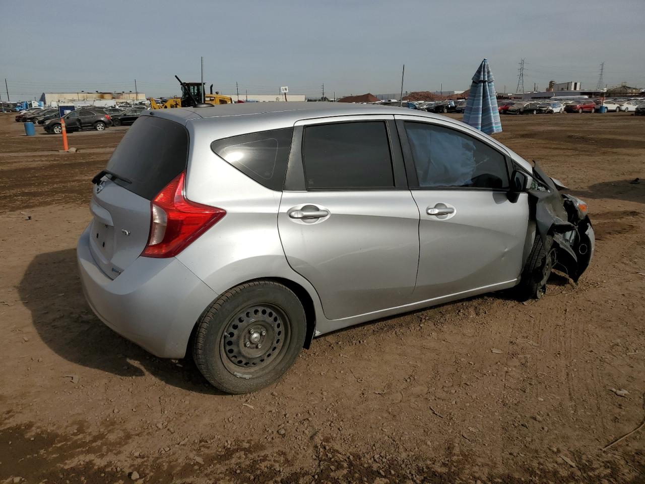 Obraz 3 z Nissan Versa Note S 2016 z VIN 3N1CE2CP4GL383296