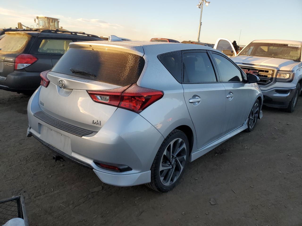 Image 3 of 2016 TOYOTA SCION IM  2016 with VIN JTNKARJE0GJ522504