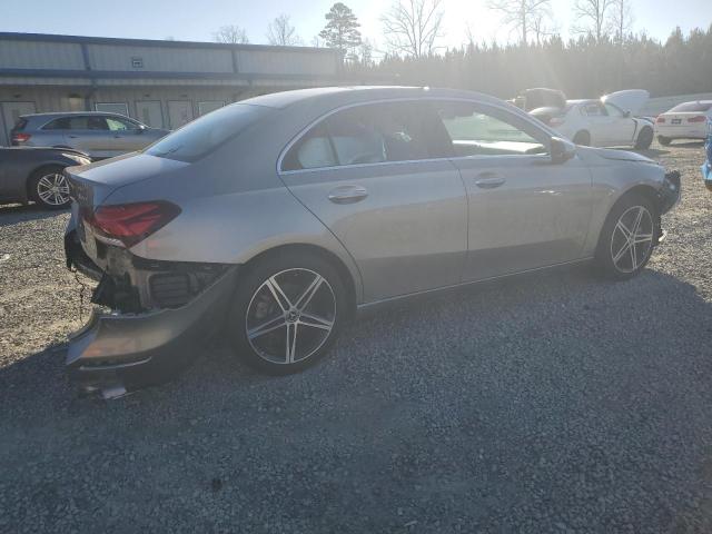 Изображение 3 2019 MERCEDES-BENZ A 220 4MATIC 2019 с VIN WDD3G4FB4KW001845