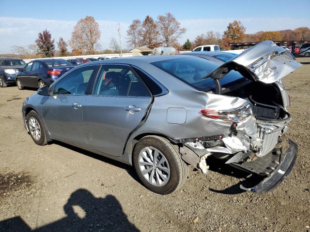 Obraz 2 z 2017 TOYOTA CAMRY LE 2017 z VIN 4T1BF1FK5HU657740