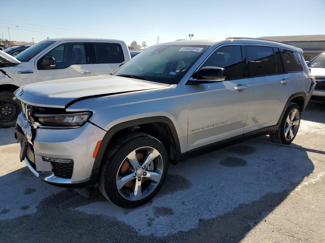 Изображение 1 Jeep Grand Cherokee L Limited 2021 с VIN 1C4RJKBG1M8205554