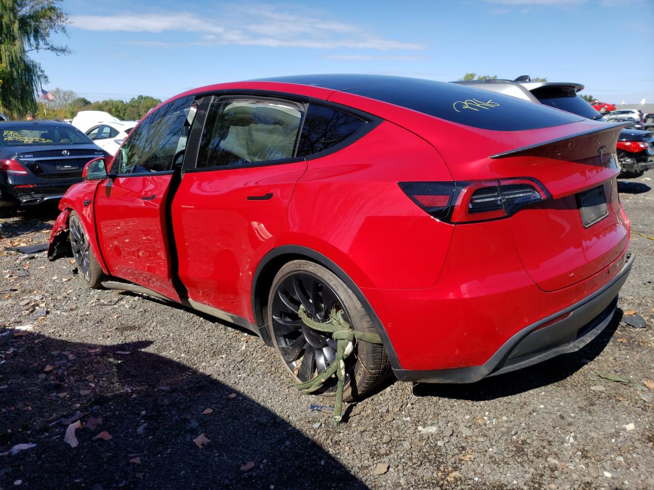Image 2 of 2022 TESLA MODEL Y  2022 with VIN 7SAYGDEF0NF461133
