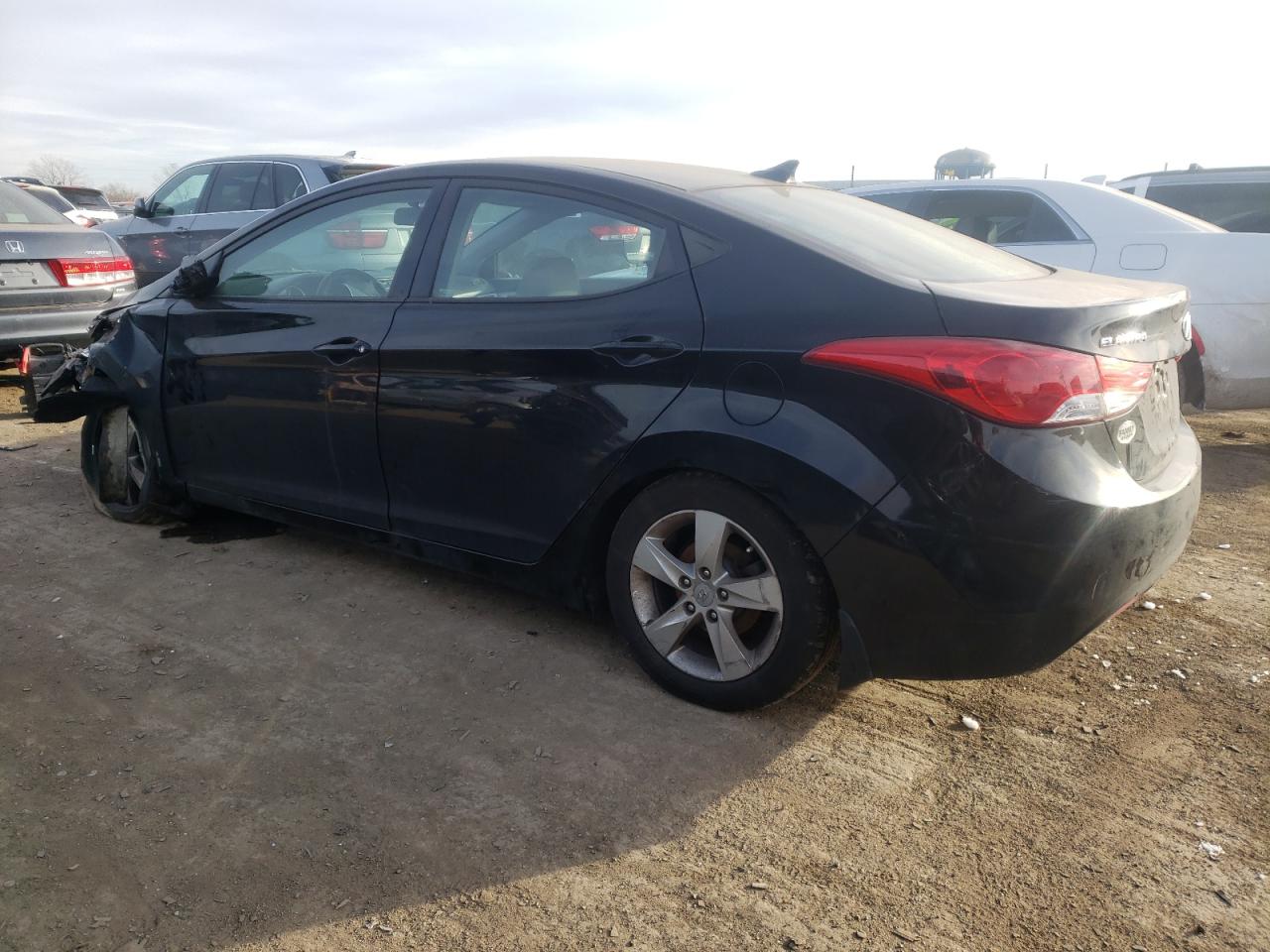 Image 2 of 2013 HYUNDAI ELANTRA GLS 2013 with VIN KMHDH4AE9DU668031