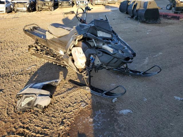 2019 POLARIS 800 2019 image